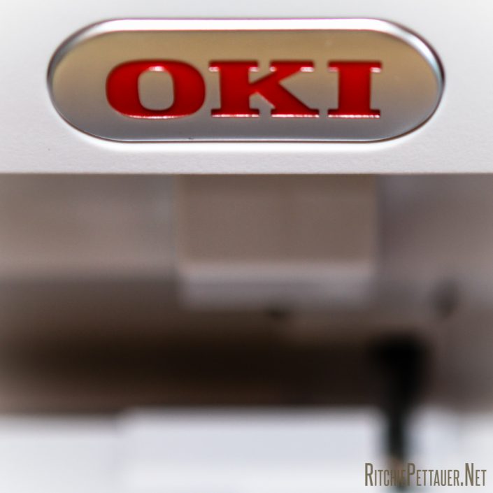 OKI Multifunktionsdrucker: Das Selbstschwenker-Display [Video]