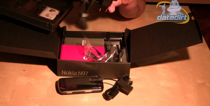 Nokia N97 - Unboxing